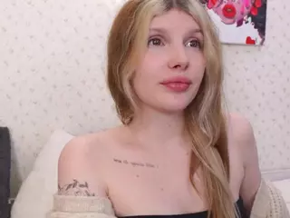 AleksaKeller's Live Sex Cam Show