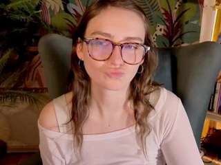 miranox's CamSoda show and profile