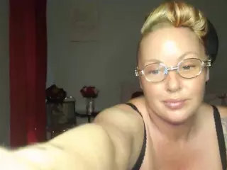 MsHunnyBunnyy's Live Sex Cam Show