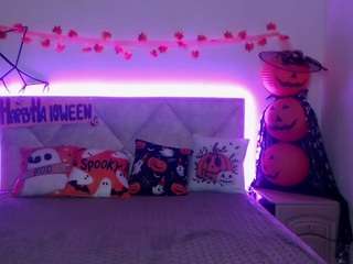 DaniellaGrace live cam preview