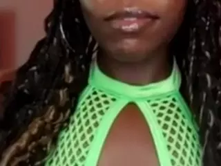 Misslimmthickems's Live Sex Cam Show