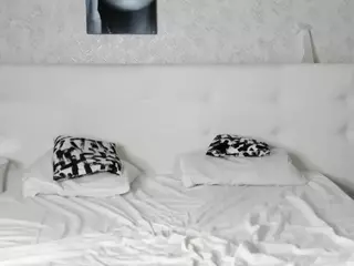 golden-bee's Live Sex Cam Show