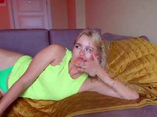 MissMotivated live webcam show