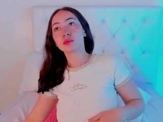 leahcollins Live Webcam on CamSoda