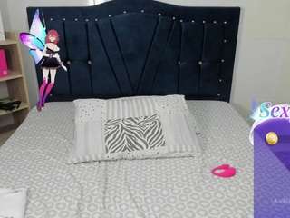 pervert-pantyhose webcam