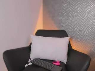 ah-mara Live Webcam on CamSoda