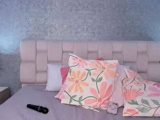ah-mara's Live Sex Cam Show