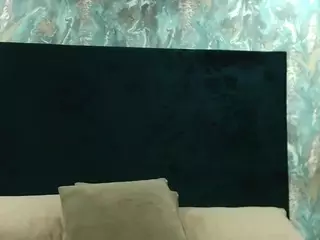 roussemiler's Live Sex Cam Show