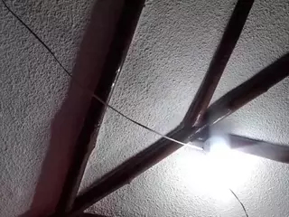 couplelatinhot3x's Live Sex Cam Show