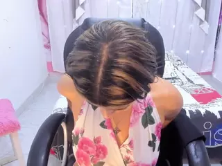 Skarlet_Doll's Live Sex Cam Show