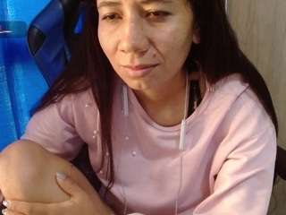 gomezdanis01 live cam profile