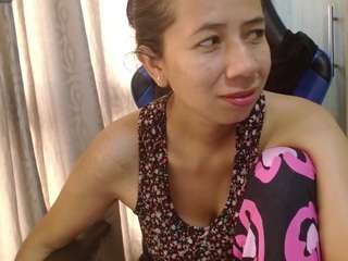 gomezdanis01 Live Webcam on CamSoda