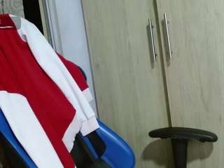 gomezdanis01 live webcam show