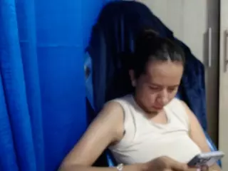 Gomezdanis01's Live Sex Cam Show