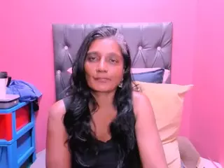 INDIANCANDY69's Live Sex Cam Show