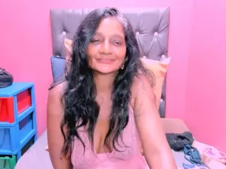 INDIANCANDY69's Live Sex Cam Show