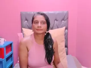 INDIANCANDY69's Live Sex Cam Show