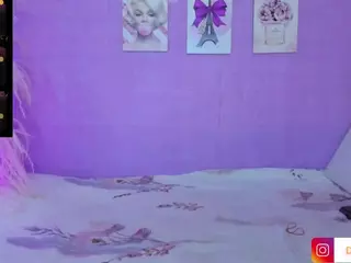 Dakotta Johanson's Live Sex Cam Show
