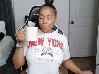 january-rose Live Webcam on {site_name}