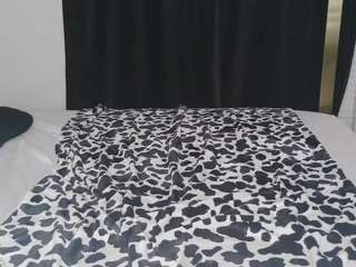 january-rose Live Webcam on CamSoda