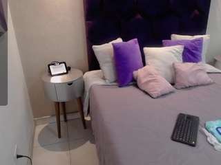 gin-fox Live Webcam on CamSoda