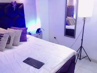 gin-fox Live Webcam on CamSoda