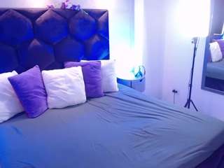 gin-fox Live Webcam on CamSoda