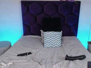 gin-fox Smoking live webcam