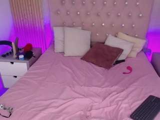 gin-fox Live Webcam on CamSoda