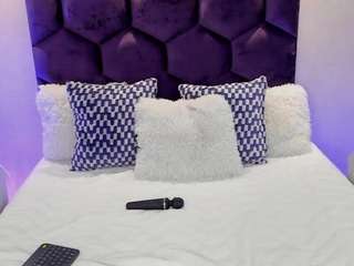 gin-fox live webcam show
