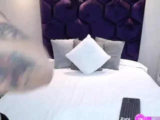 Gin-Fox's Live Sex Cam Show