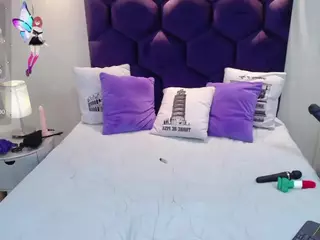 Gin's Live Sex Cam Show