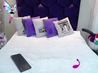 Gin's Live Sex Cam Show