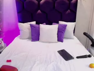 Gin's Live Sex Cam Show