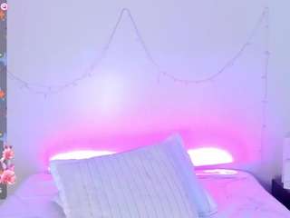 tracy-lambo Live Webcam on CamSoda