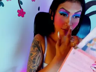 Tracy-lambo's Live Sex Cam Show