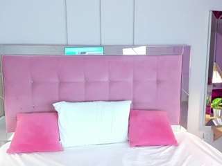  ahincale chat room