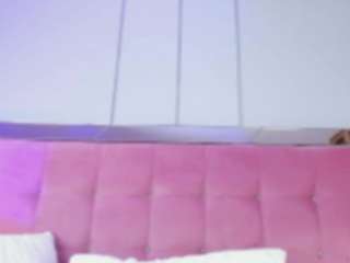 ahincale's CamSoda show and profile