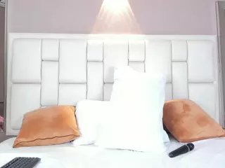 Ahincale's Live Sex Cam Show