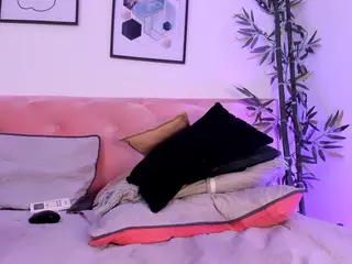 EMMA's Live Sex Cam Show