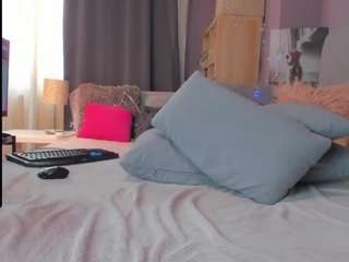 myrapawg's live room