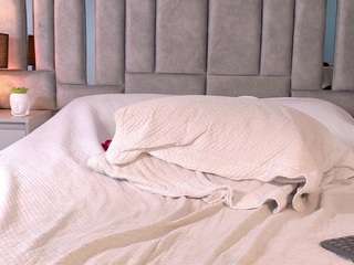 Live webcam model karla-hudsson on Soda Cams