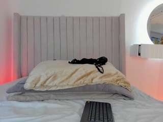 Live webcam model karla-hudsson on Soda Cams