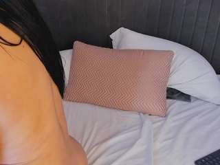 ⭐Fuck my pussy in missionary, make me cum⭐PVT Open//let me move my hips on your cock until you come inside -Fav tips 100-120-160-200 [159 tokens remaining]