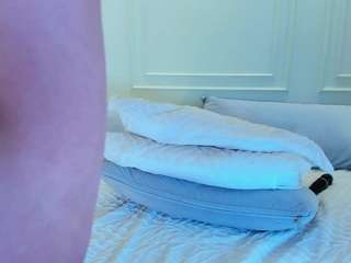 Karla Hudsson live cam preview
