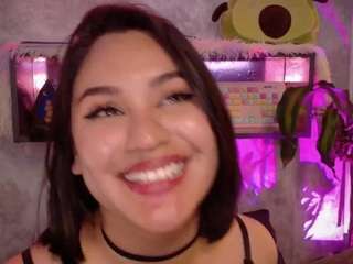 Ada Kolex live webcam show