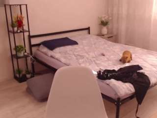 LauraRuth live cam preview
