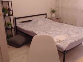 LauraRuth live cam preview