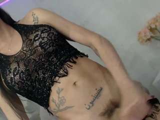 x6uldv8xdollxx Live Webcam on {site_name}