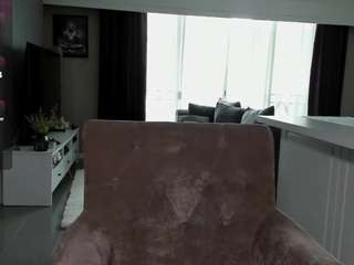 Small Tits, Petite, Hd, Young  Camiqa – Free Live Video Chat with Strangers Online